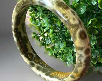 Marovato Ocean Jasper Bangle Bracelet with Orbs and Flowers, Madagascar Orbicular Ocean Jasper old stock collectors edition jewelry