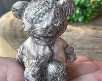 Picasso Jasper Sitting Bear Carving - #4