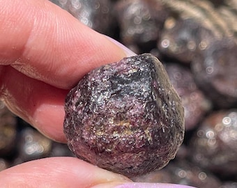 Natural Garnet Nodule, Raw Garnet Crystal Chunk, Deep Red Crystals, January Birthstone, Jewelry Making Supplies, Uncut Metaphysical Stones