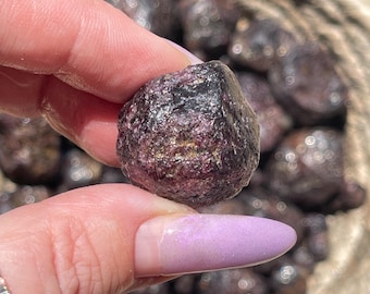 Natural Garnet Nodule, Raw Garnet Crystal Chunk, Deep Red Crystals, January Birthstone, Jewelry Making Supplies, Uncut Metaphysical Stones