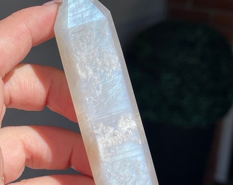 White Moonstone HQ Tower, Translucent Blue Flash Moonstone Point , Chakra Natural Stone