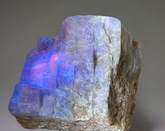 Hackmanite Rough Specimen UV-Reactive • XLarge Raw hackmanite • purple hackmanite • hackmanite crystal • mineral specimen