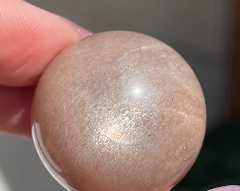 Peach Golden Pink Sunstone with a Silver Star flash High Quality Sphere