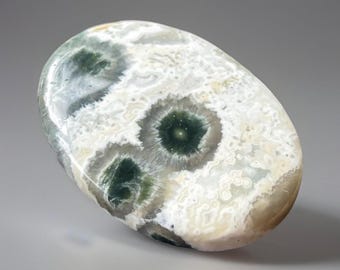 1st Vein Ocean Jasper Flat Palm Stone: Madagascar Ocean Jasper, Orbicular Old Stock pocket rock - (488)