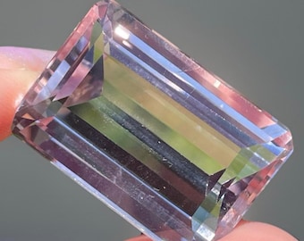 Rose de France Amethyst fancy Emerald Pear Cut Gemstone, HQ Collectors Edition 86.35 ct Unheated Soft Lavender Amethyst