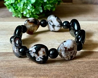 Black flower agate Heart bead Bracelet, Handmade Heart Jewelry, Unique Rare Crystal Bracelets