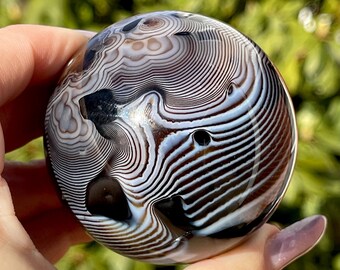 Black & White Eye Agate Sphere, Stunning Geometric Patterns Black Agate, Unique Natural Crystal Ball - #22