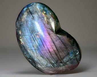 Spectrolite Rare Crystal from Finland / Natural Spectrolite Stone with cats eyes flash / Energy Flow Chakra Crystal / Meditation Gifts