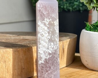 Sugar Cube Druzy Agate Tower with a Amethyst