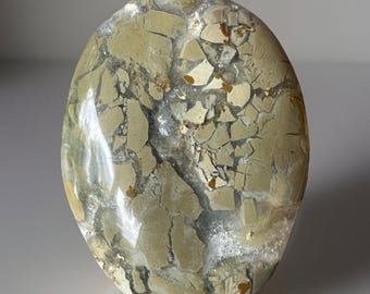 Ibis Jasper Palmstone, Brecciated Jasper Polished Crystal medallion, Pocket Rock (43)