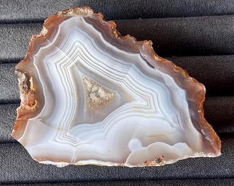Banded Agate from Turkey –  Collector Crystal, Natural Agate Slab Specimen, Cubuk Ankara Susuz Agate (202)