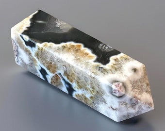 Argentina Agate Crystal Point (247)