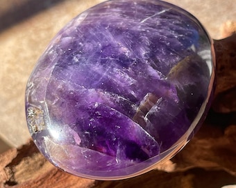 Amethyst HQ Palmstone, Natural Purple Alien Amethyst, Unique Collector Decor Piece, Crystal Pocket Rock(409)