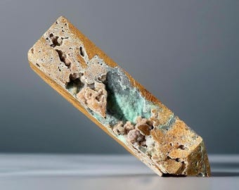 Rosasite with Smithsonite Specimen from La Ojuela Mine, Mexico with Electric Blue Sparkling Color and Sugary Druzy