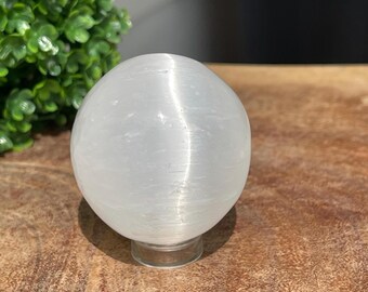 Selenite Sphere with cat’s eye flash - #98