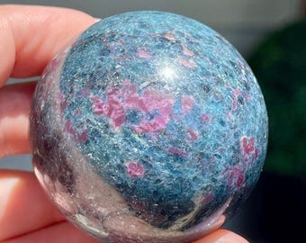 Crystal Spheres & Cubes