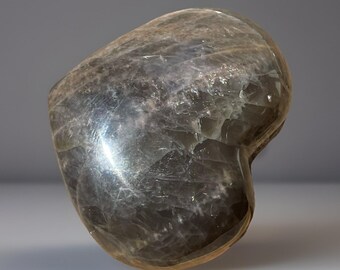 Black Moonstone XL Heart,  HQ Moonstone Crystal Carved Heart with Rainbow Flash (403)