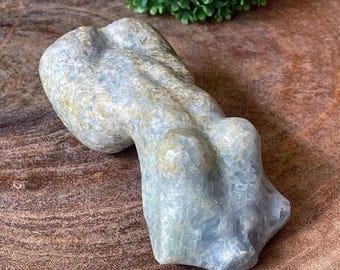 Celestine Large Lady Body Goddess with Olivine inclusions - #34