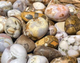 Cobra Jasper Tumbled Stone, Unique Spotted Agate, Polished Natural Gemstone for Decor & Collection, Gemological Specimen