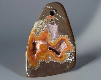 Dryhead Agate from Montana, Agate Slice Pendant Polished Pre drilled, Collectors Rare agate crystal for jewelry