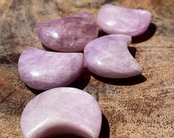 Kunzite Mini Moon