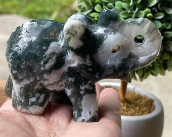 Moss Agate Big Elephant, Crystal Carvings, Green  Moss elephants , Animal Crystals