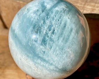 Aquamarine XLarge Sphere with a Chatoyant Confetti flash, Gemmy Blue aquamarine Statement ball, AAA Grade Confetti Aquamarine