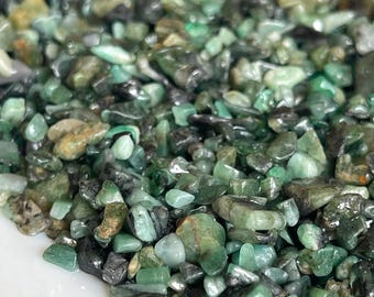 Emerald Tumbled Nuggets, Natural Emerald Gemstone Chips, Crystals and Gems for Jewelry making & wire wrapping, Loose Emrald