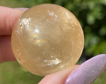 Honey Optical Calcite Sphere, Natural Rainbow Filled Cats eye Chatoyant Crystal Ball, Polished Calcite Specimen (455)