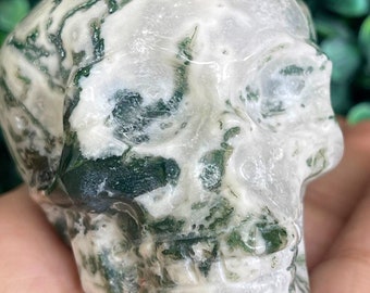 Green White Moss Agate Skull | Quartz Moss Agate | Halloween Home Decor |Mineral specimens | ReikiHeal |Crystal Gifts,Energy crystals