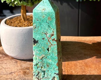 Chrysoprase Tower - Vibrant Green Crystal Point - Natural Polished Obelisk - Unique Gemstone Decor