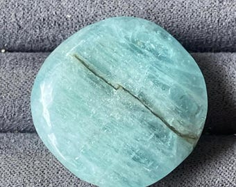 Aquamarine Mini Flat Palmstone with Green Tourmaline inclusion, Gemmy Blue Natural aquamarine round