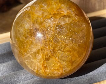 Hematoid Quartz XL Sphere, Natural Golden Healer Quartz Crystal Ball, Crystals for Gifting & Collecting (481)