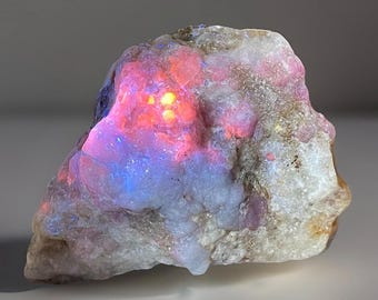 Hackmanite Rough Specimen UV-Reactive | Large Raw hackmanite, purple hackmanite, hackmanite crystal, mineral specimen