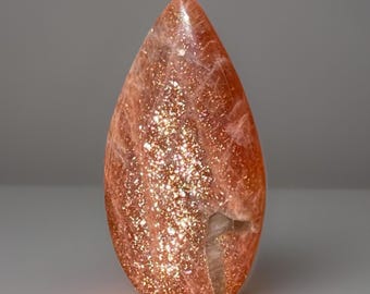 Arusha Sunstone Large Flame Beautiful Confetti Sparkle - Flashy Golden Sunstone