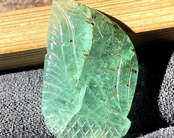 Colombian translucent EMERALD Leaf Flat Back Gemmy Cabochon, Handcarved Emerald Gemstone 15.65 ctw