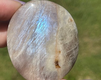 Moonstone Sunstone Palm stone - #72