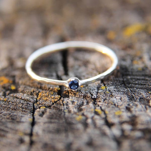 Sapphire, sterling silver hammered stacking ring with 2mm stone