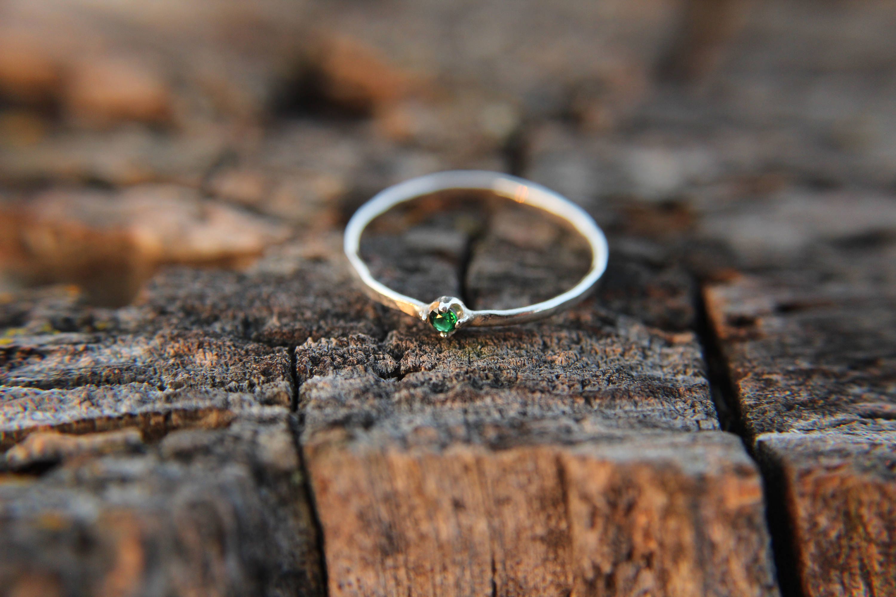 Emerald, sterling silver hammered stacking ring with 2mm stone
