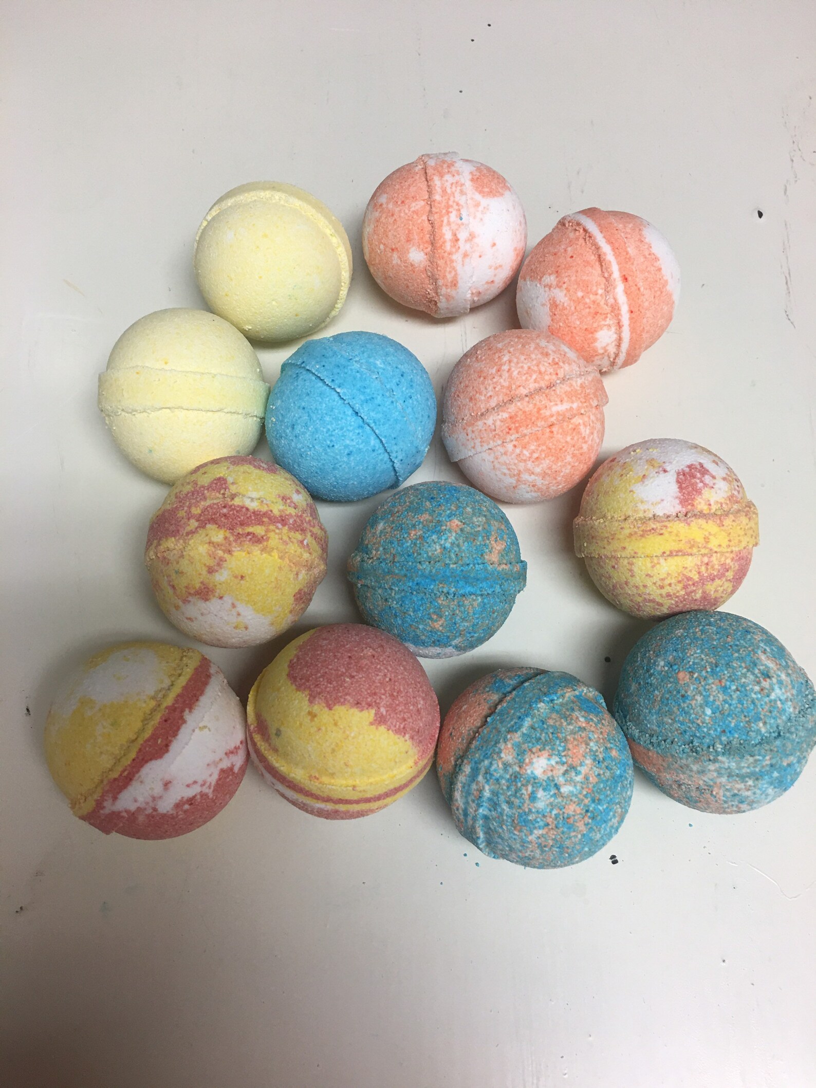 Pack mystère 14 enfants bombes de