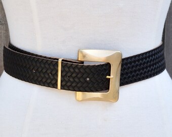 CENTURY CANADA Vintage Black Faux Leather Belt with Basket Weave Texture & Chunky GoldTone Buckle Numbered 55370 | Approx. 66cm-76cm/26"-30"