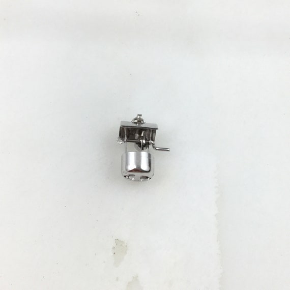 Vintage 925 Sterling Silver Wishing Well Charm Pe… - image 2