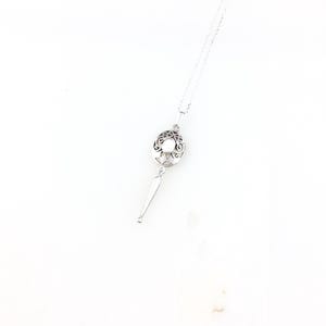 Vintage 925 Sterling Silver Mother of Pearl Filigree Pendant Necklace