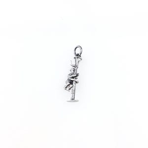 Vintage 925 Sterling Silver Climbing Lampost New Orleans Bourbon Street Louisiana Charm Pendant Necklace
