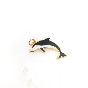 Vintage Cloisonné Gold Tone Enamel Dolphin Pendant Necklace