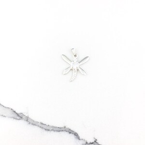 Vintage 925 Sterling Silver Dragonfly CZ Diamond Glass Charm Pendant Necklace