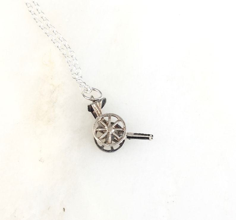 Vintage 925 Antique Sterling Silver Carriage Cart Moveable Charm Pendant Necklace