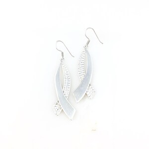 Vintage 925 Sterling Silver Mexico Taxco Modernist Hammered Dangle Earrings