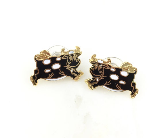 Vintage Cloisonne Chinese Enamel Cow Stud Earrings - image 1