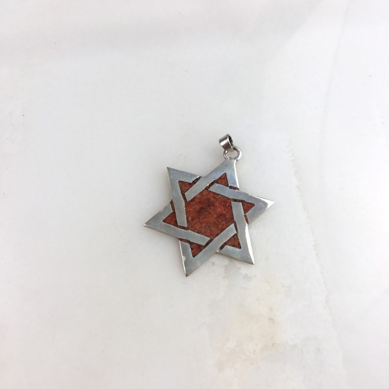 Vintage 925 Sterling Silver Mexico Star Of David Coral Pendant Necklace